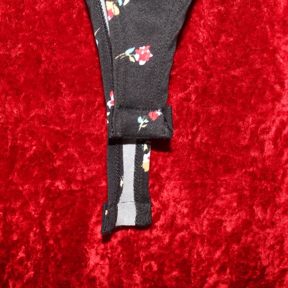 Floral Printed Black Body Suit - Picture 4 of 8